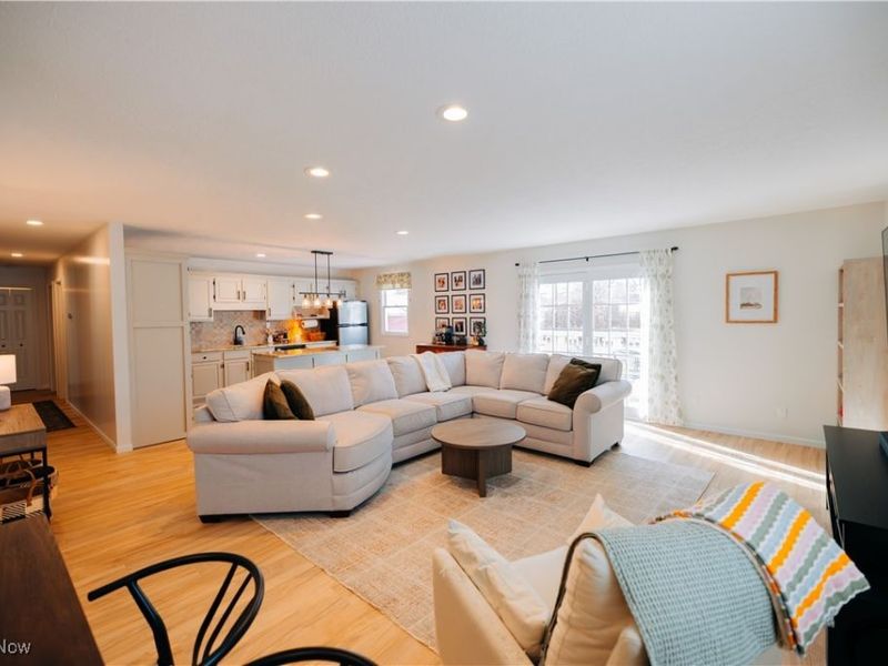 4312 Park Avenue NE, Sandyville, OH 44671 Photo 4