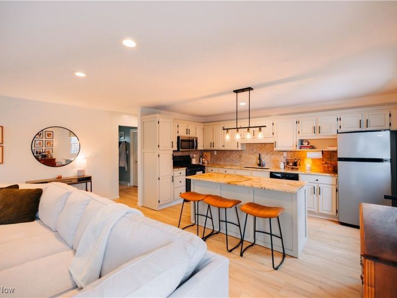 4312 Park Avenue NE, Sandyville, OH 44671 Photo 9