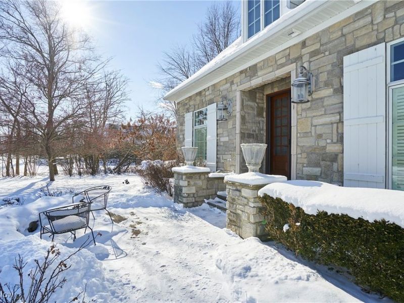 2242 Rock Creek N, Akron, OH 44333 Photo 10