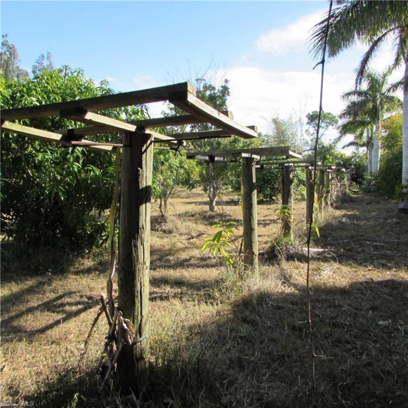 8390 Stringfellow Rd , Saint James City, FL 33956 Photo