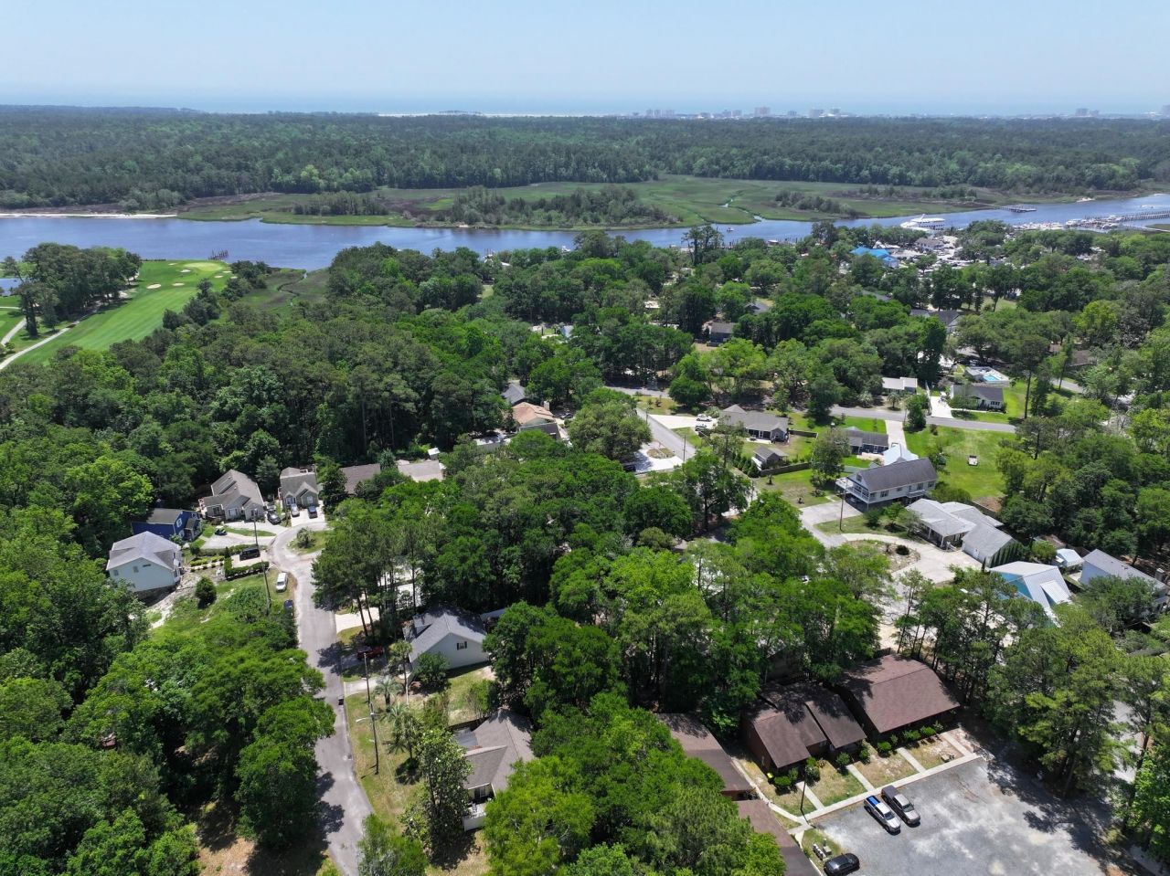 1673 Carriage Ln. Photo 37