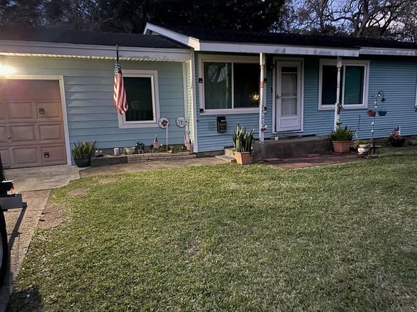 2508 N Houston Drive, La Marque, TX 77568