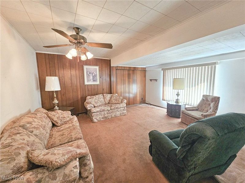 460 Devitt Avenue, Campbell, OH 44405 Photo 11