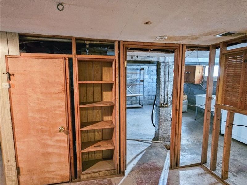 460 Devitt Avenue, Campbell, OH 44405 Photo 18