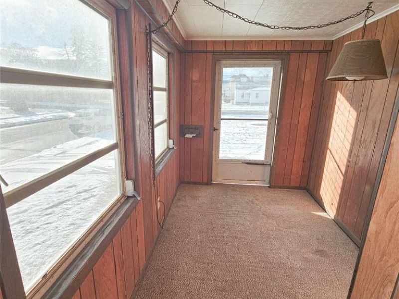 460 Devitt Avenue, Campbell, OH 44405 Photo 19