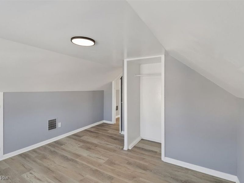 792 London Road, Cleveland, OH 44110 Photo 21