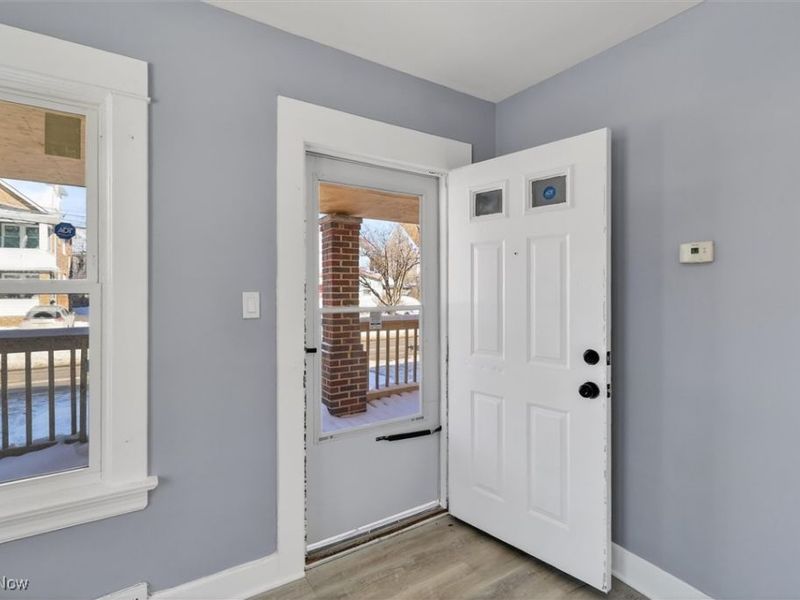 792 London Road, Cleveland, OH 44110 Photo 4
