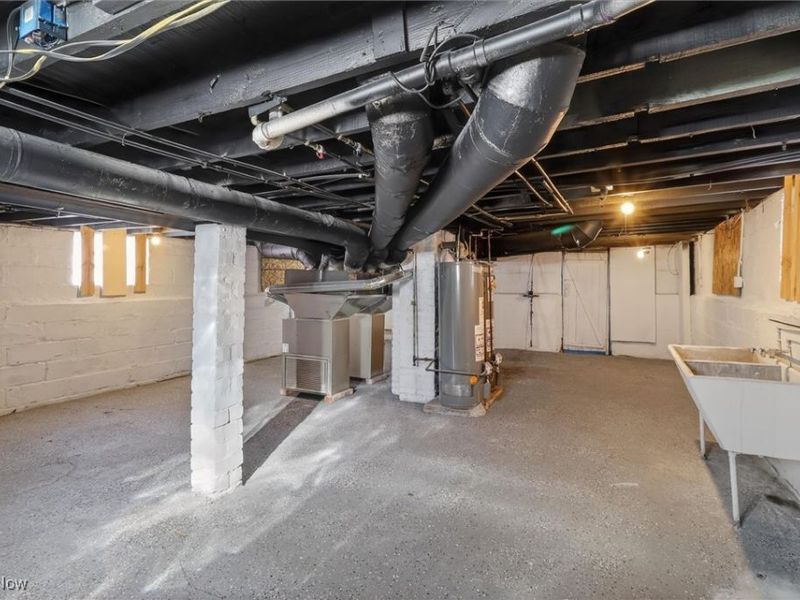 792 London Road, Cleveland, OH 44110 Photo 47