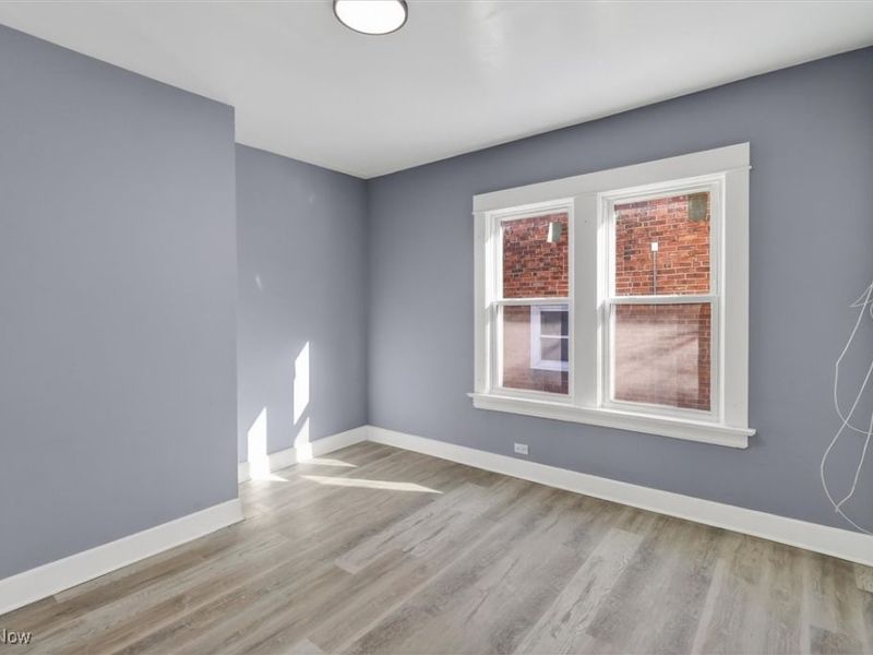 792 London Road, Cleveland, OH 44110 Photo 6