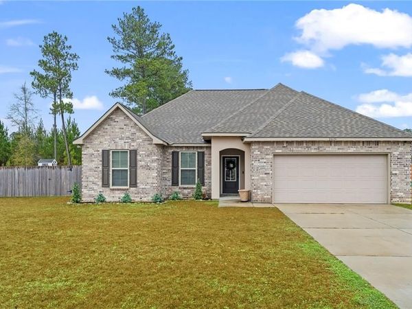 26131 TRINITY Lane, Ponchatoula, LA 70454
