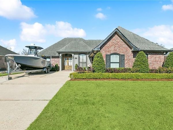 89 DEREK Lane, LaPlace, LA 70068