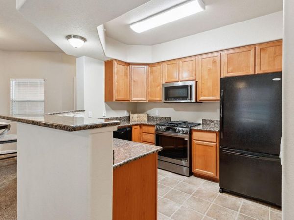 900 Moon Cir #922, Unit 922, Folsom, CA 95630