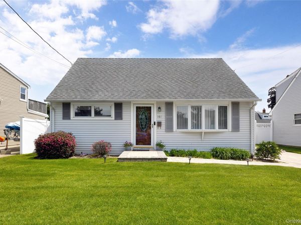 161 Division Avenue, Massapequa, NY 11758