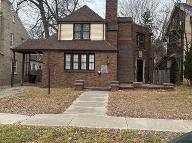 8481 E Outer Drive, Detroit, MI 48213