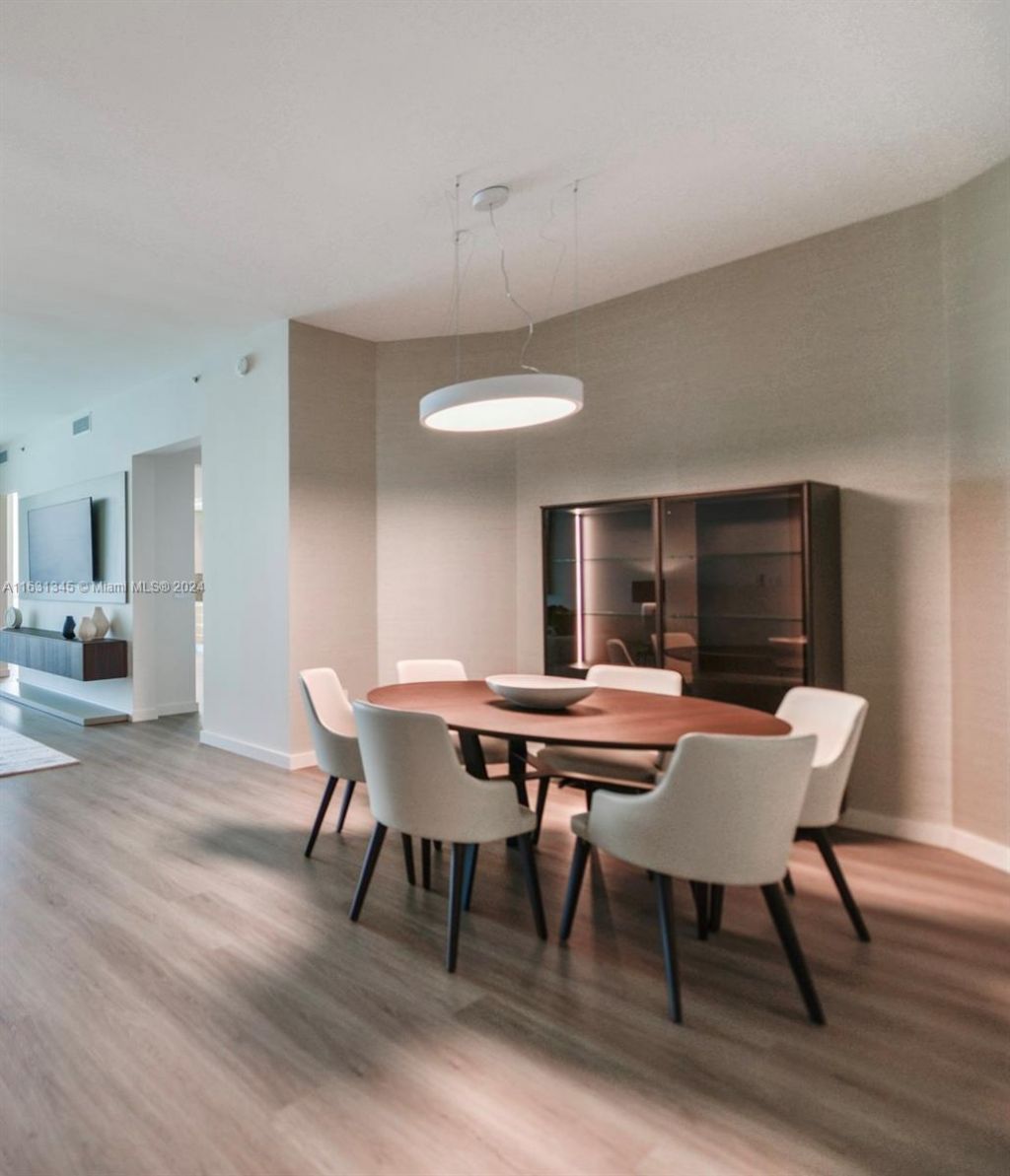 16051 Collins Ave , Unit 2102, Sunny Isles Beach, FL 33160 Photo