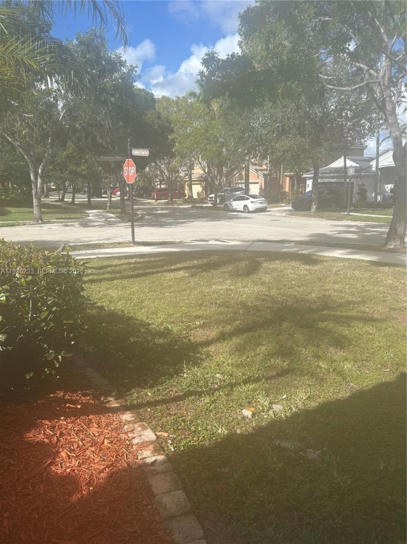 948 NW Phoenix Way, Weston, FL 33327 Photo