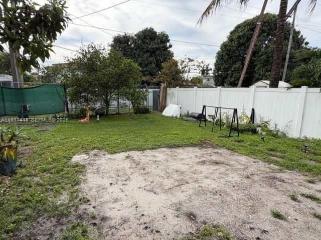 832 E 20th St, Hialeah, FL 33013 Photo