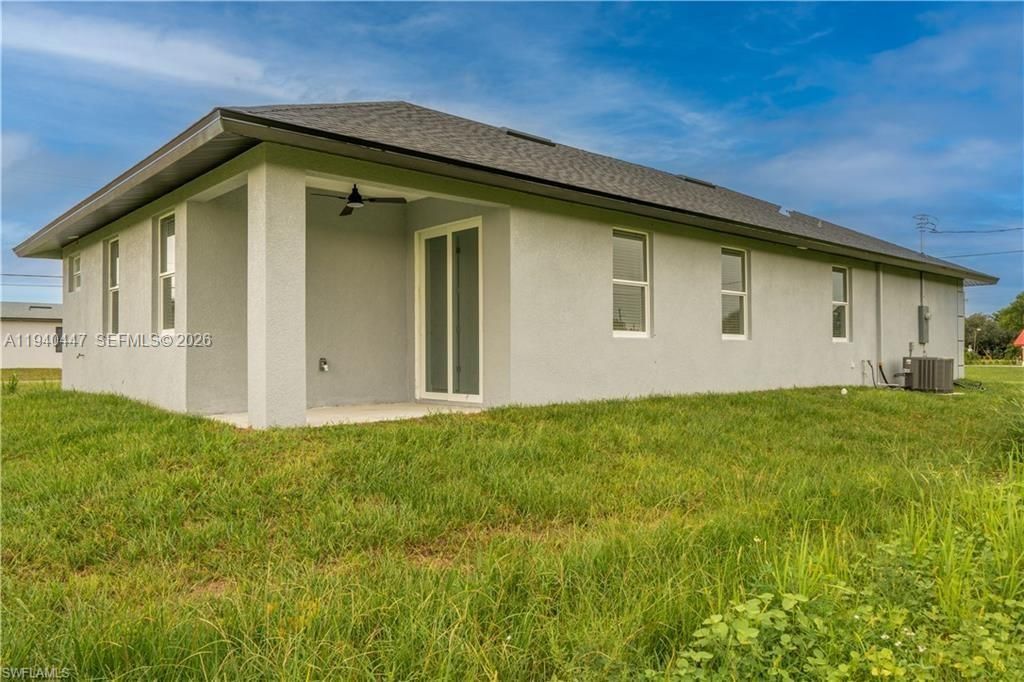 2045 Carver Ave, Fort Myers, FL 33916 Photo