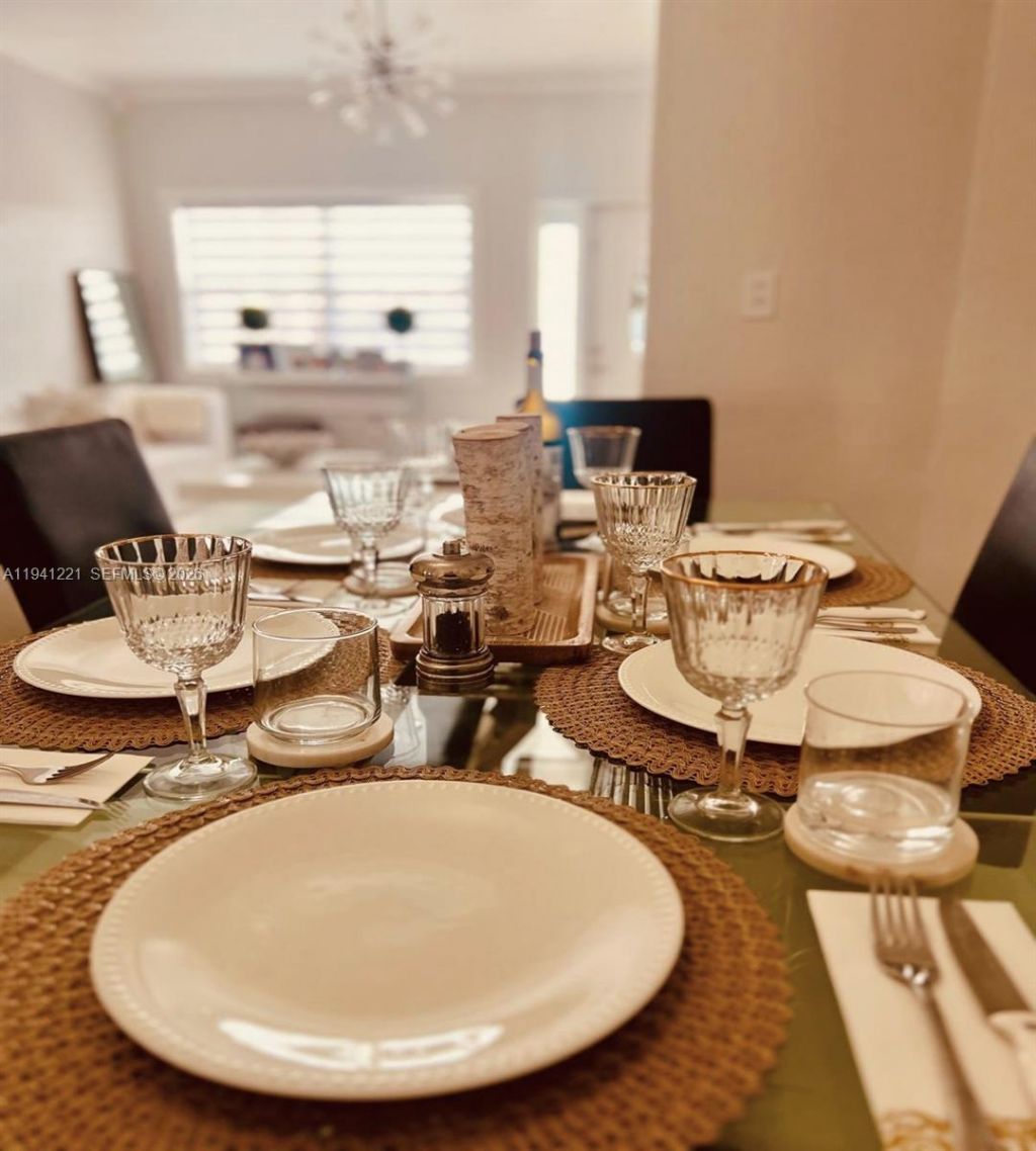 14531 SW 180th Ter, Miami, FL 33177 Photo