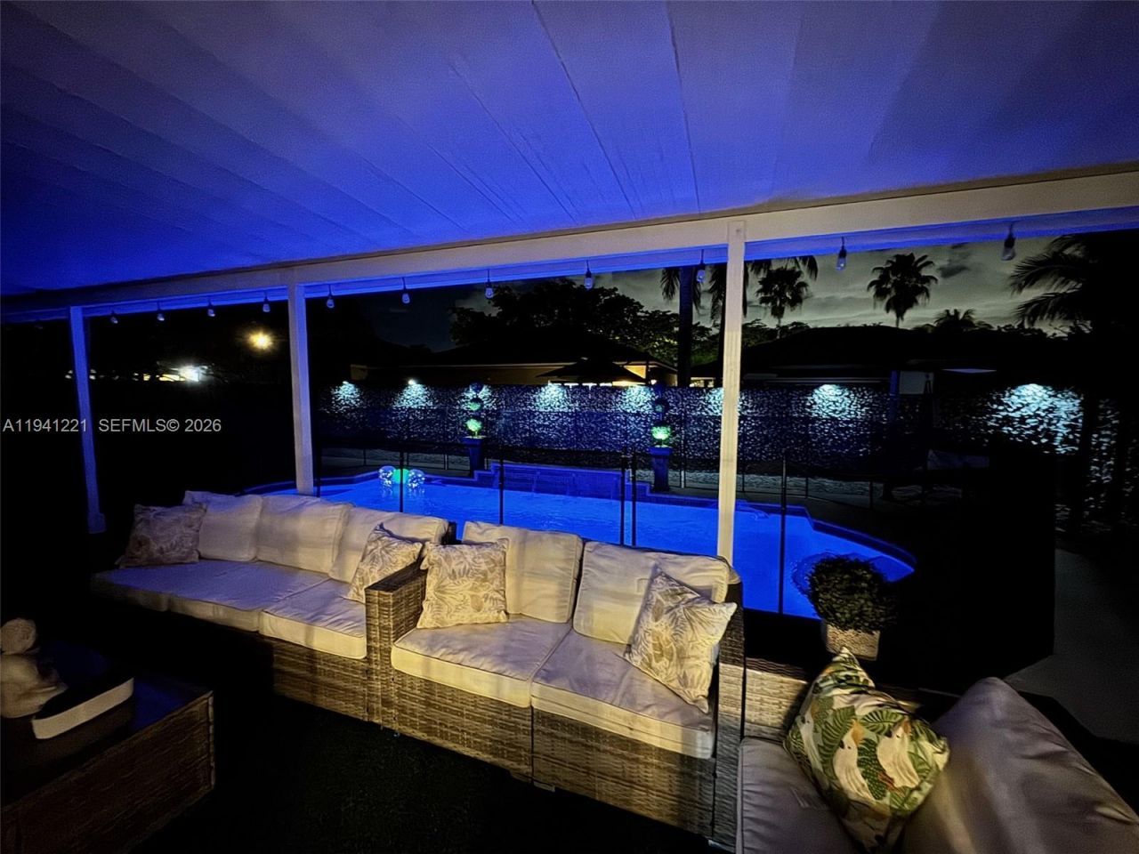 14531 SW 180th Ter, Miami, FL 33177 Photo