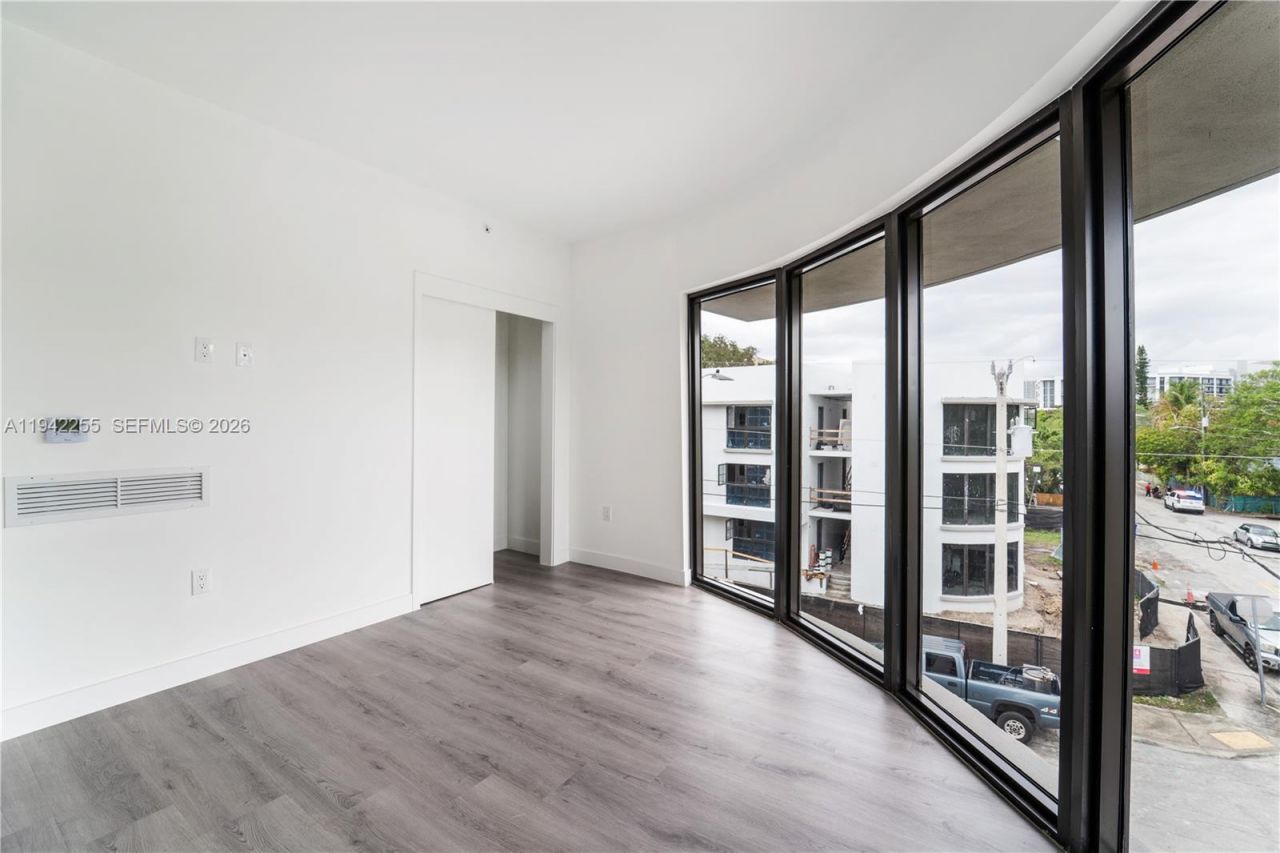 1165 NW 8th Ave, Unit 104, Miami, FL 33136 Photo