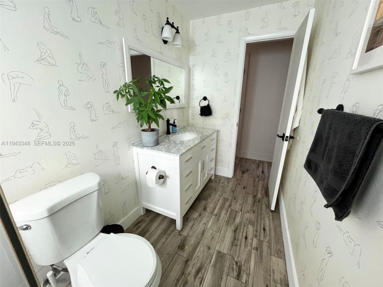 1059 Washington St, Hollywood, FL 33019 Photo