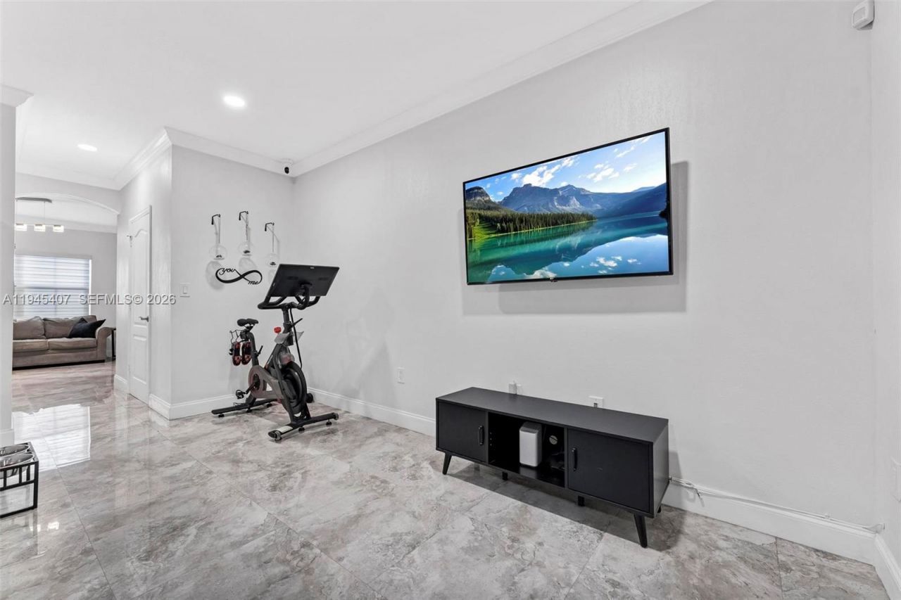 16618 NW 71st Ave , Miami Lakes, FL 33014 Photo