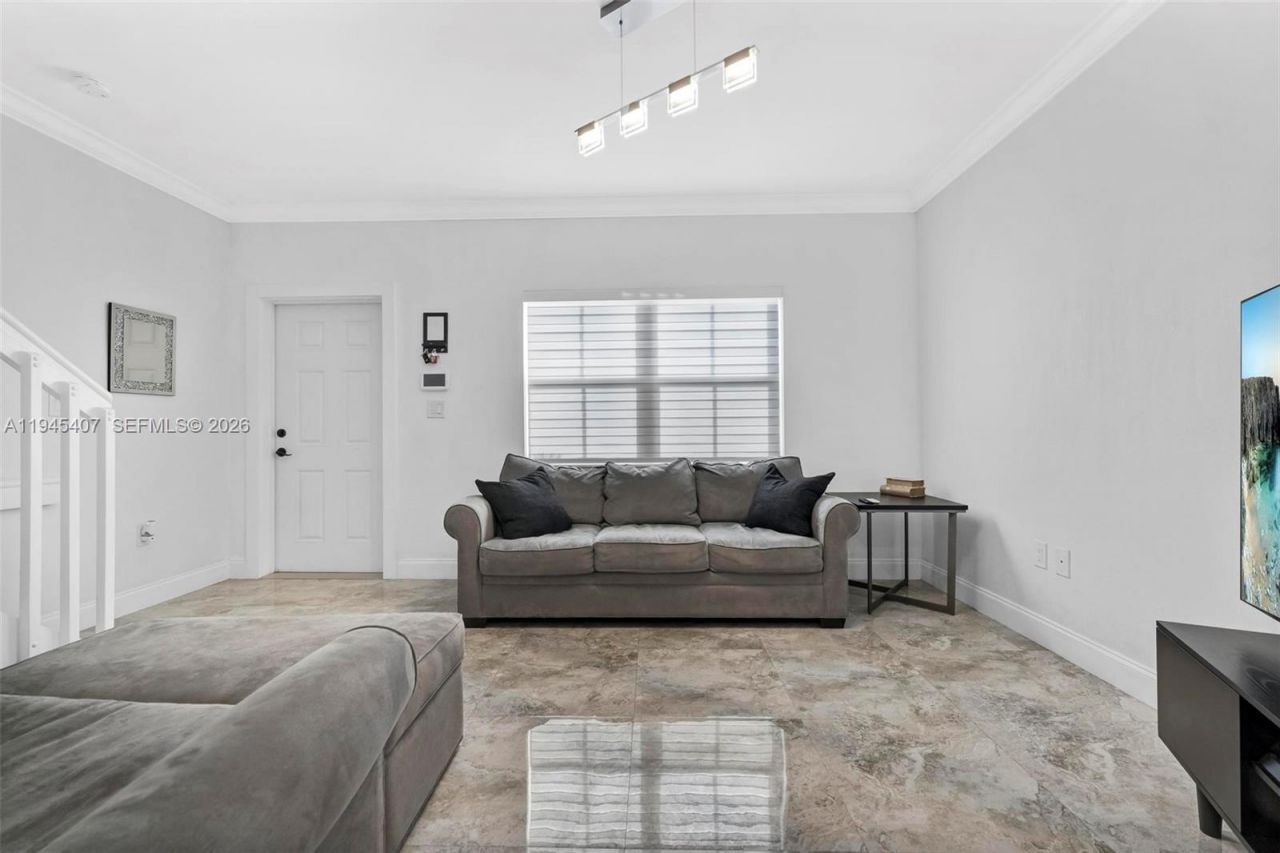 16618 NW 71st Ave , Miami Lakes, FL 33014 Photo