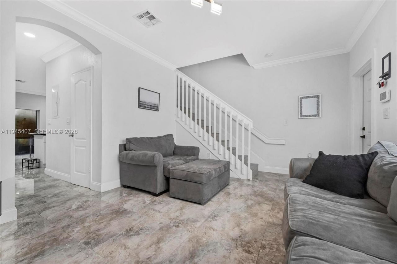 16618 NW 71st Ave , Miami Lakes, FL 33014 Photo