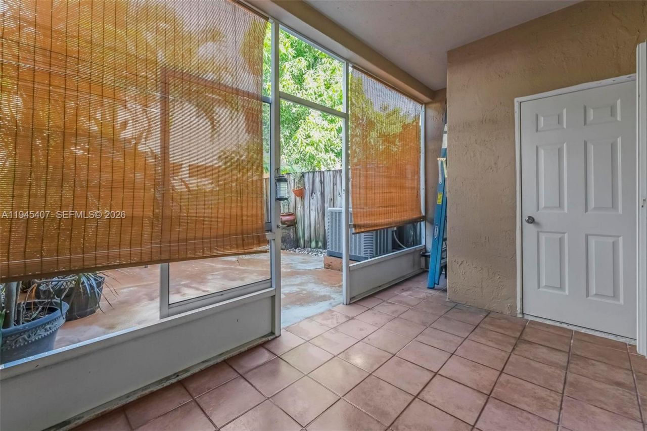 16618 NW 71st Ave , Miami Lakes, FL 33014 Photo