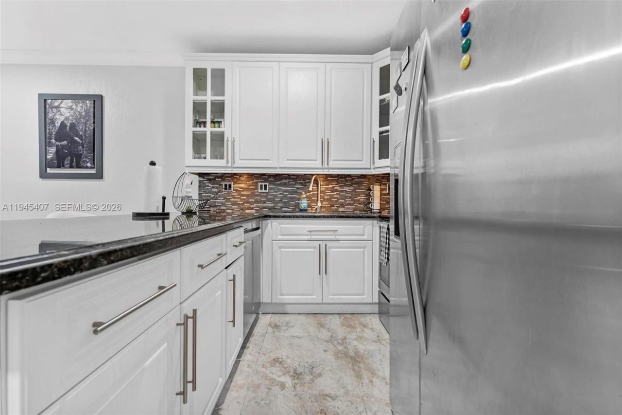 16618 NW 71st Ave , Miami Lakes, FL 33014 Photo