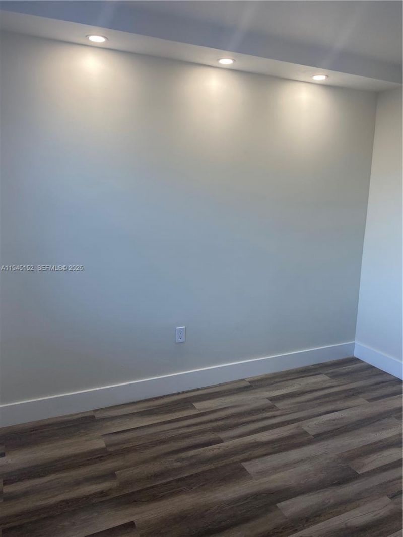 2575 SW 27th Ave, Unit 212, Coconut Grove, FL 33133 Photo