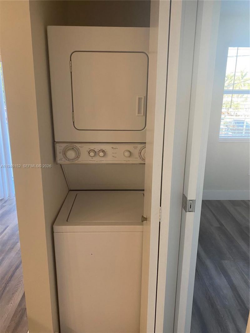 2575 SW 27th Ave, Unit 212, Coconut Grove, FL 33133 Photo