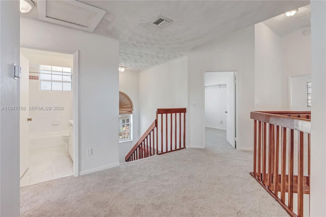 10029 SW 223rd Ln, Cutler Bay, FL 33190 Photo