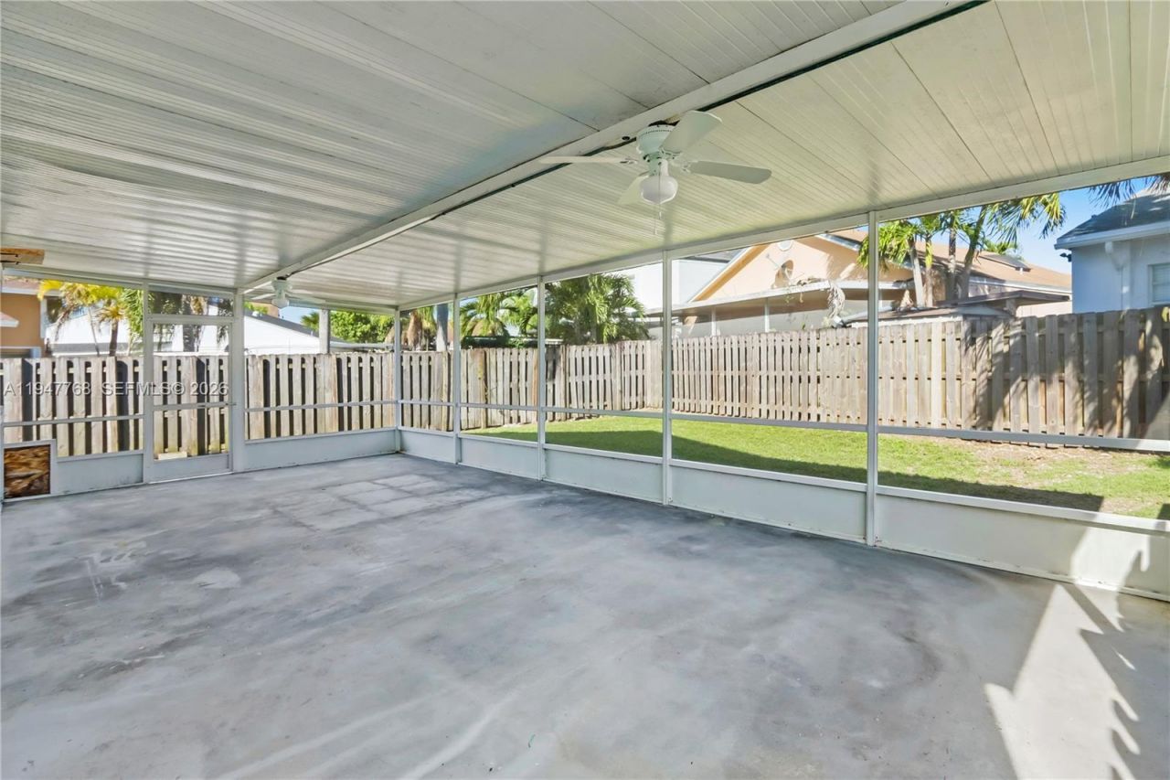 10029 SW 223rd Ln, Cutler Bay, FL 33190 Photo