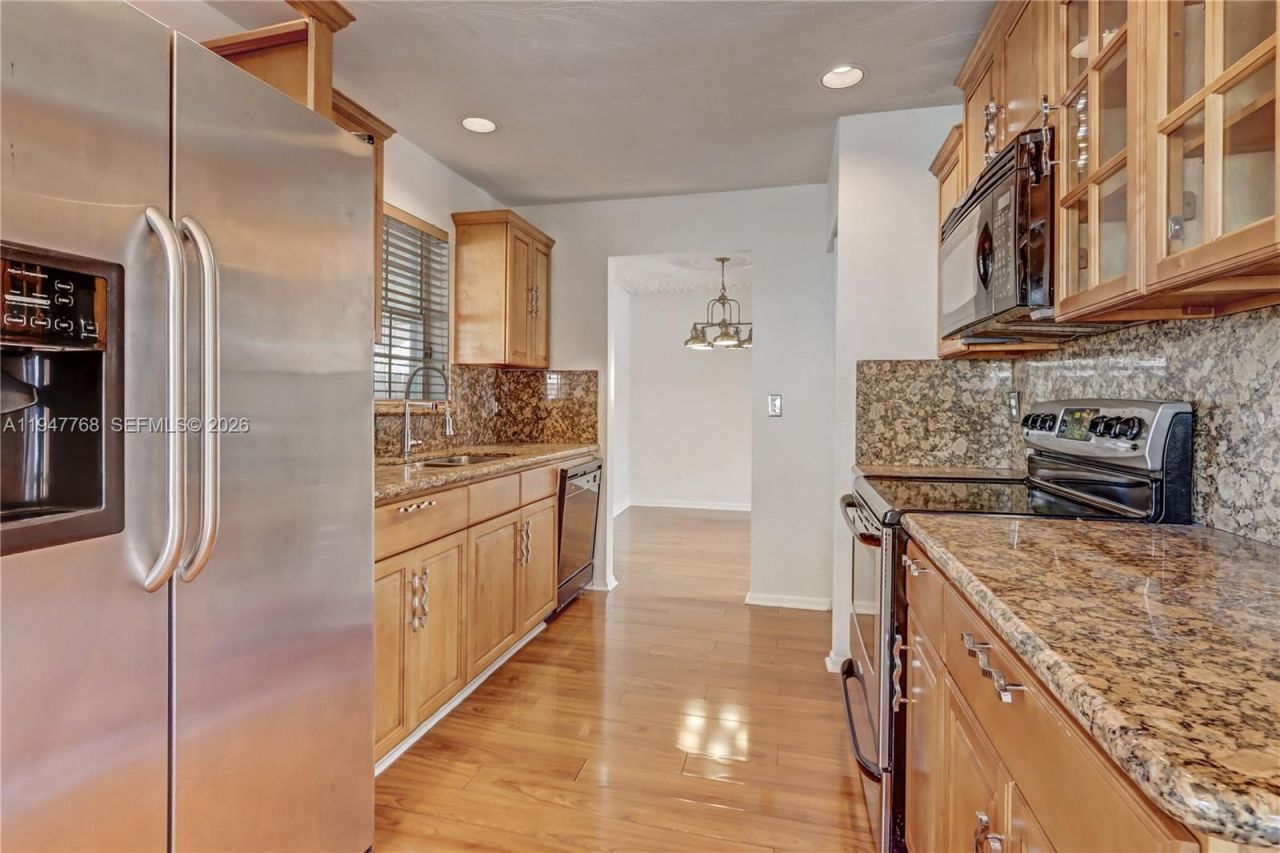 10029 SW 223rd Ln, Cutler Bay, FL 33190 Photo