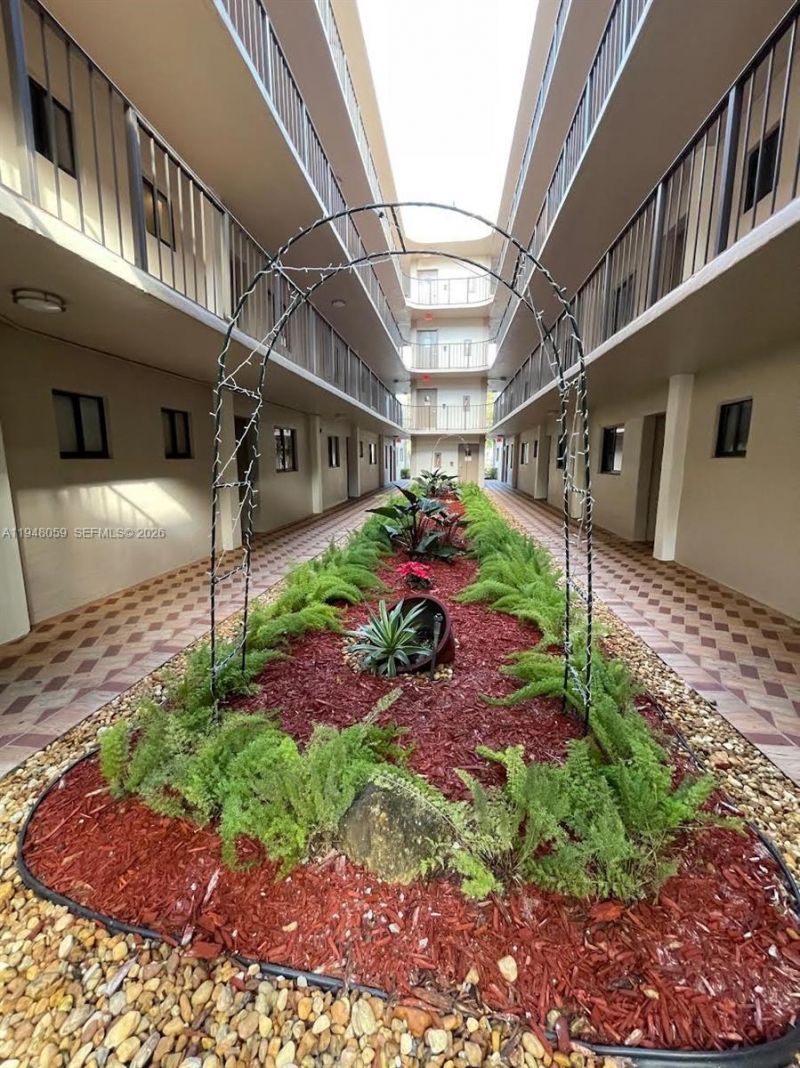 8400 SW 133rd Ave Rd, Unit 107, Miami, FL 33183 Photo