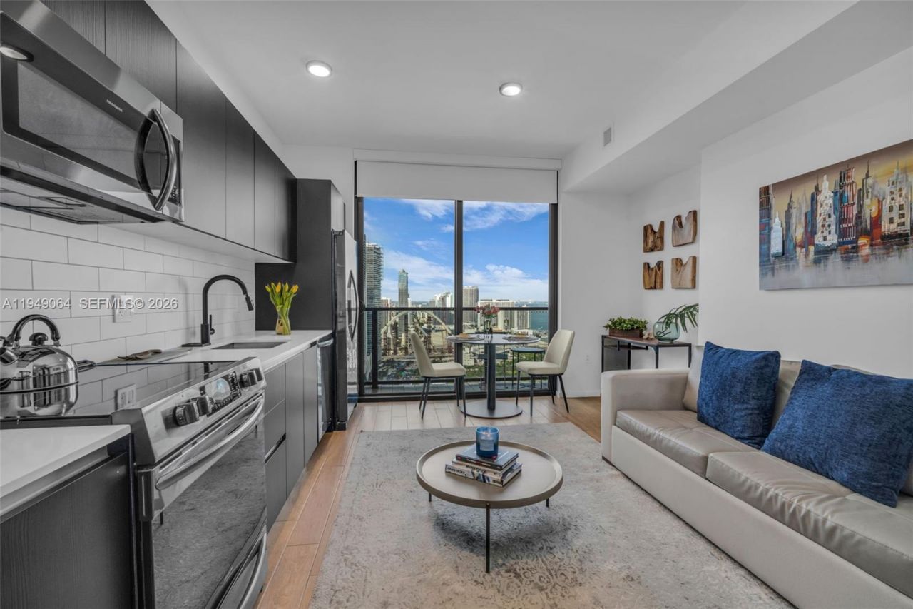 398 NE 5th St, Unit 3207, Miami, FL 33132 Photo