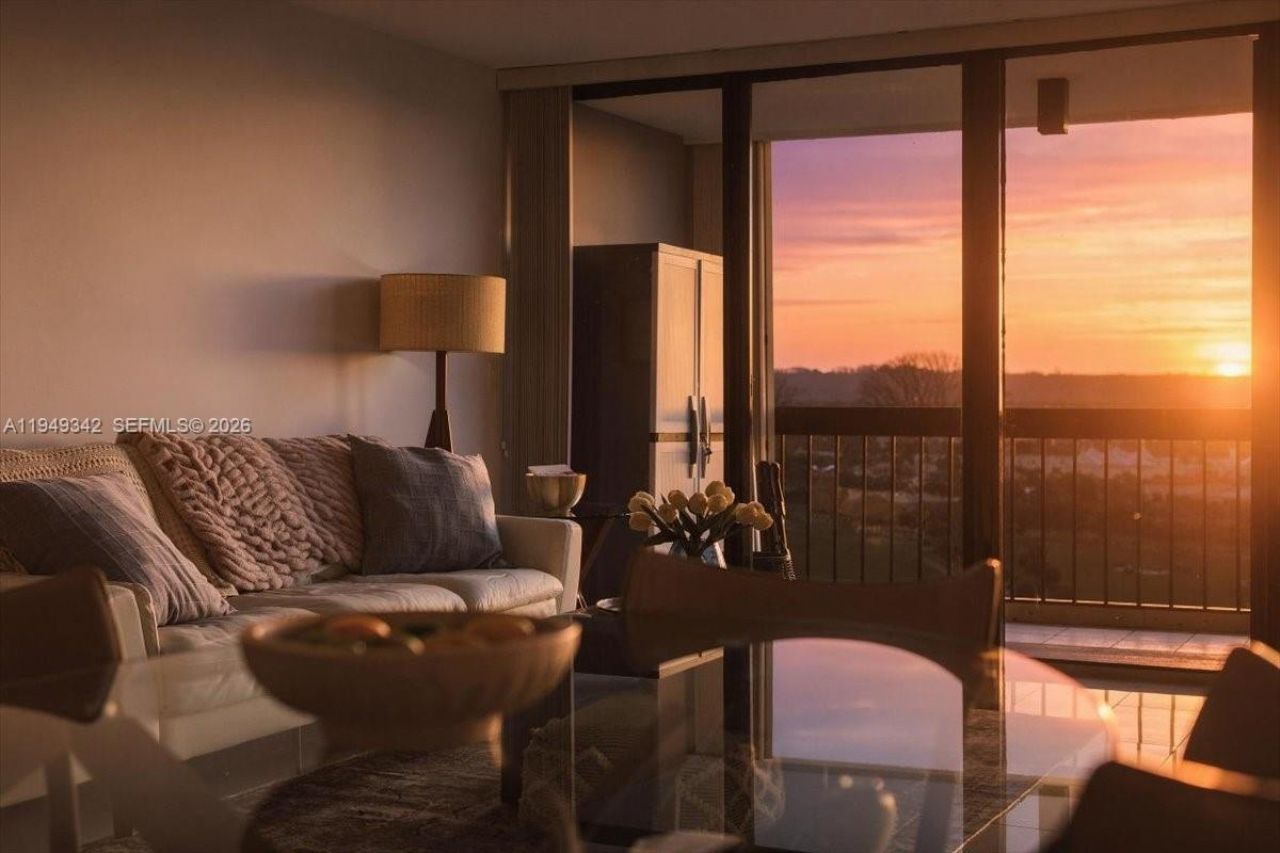 2425 Presidential Way , Unit 1706, West Palm Beach, FL 33401 Photo