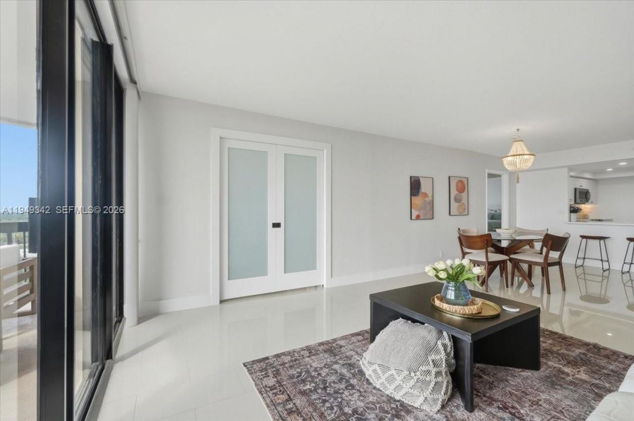 2425 Presidential Way , Unit 1706, West Palm Beach, FL 33401 Photo