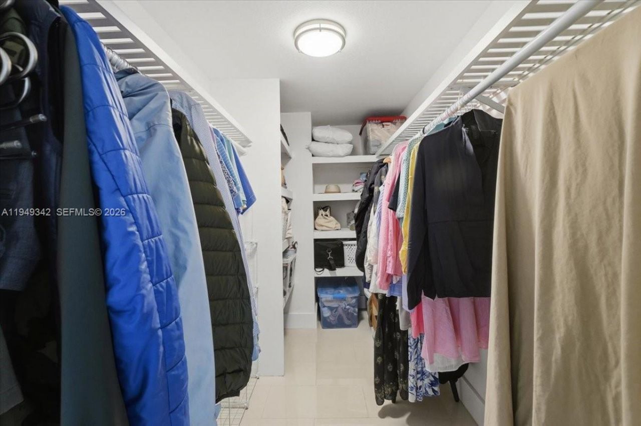 2425 Presidential Way , Unit 1706, West Palm Beach, FL 33401 Photo