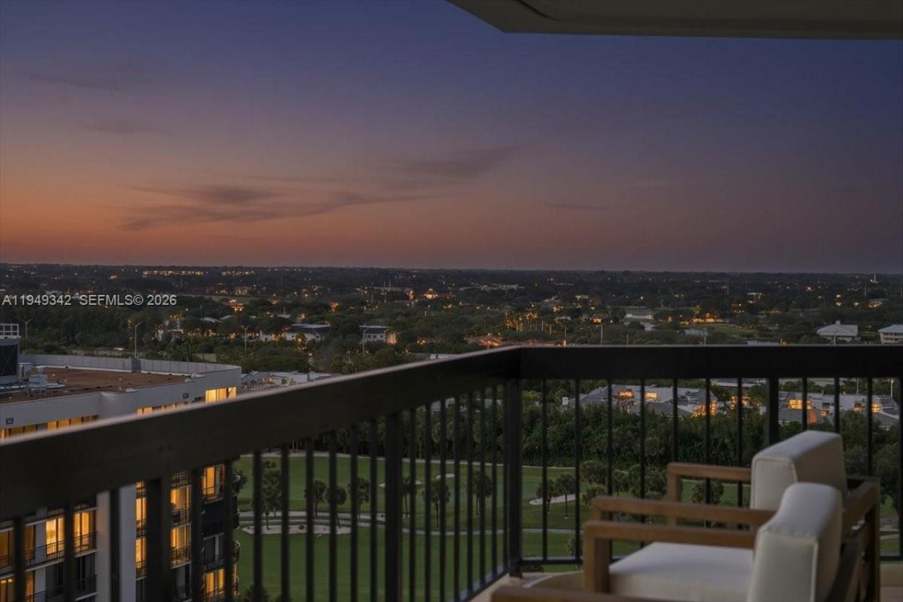 2425 Presidential Way , Unit 1706, West Palm Beach, FL 33401 Photo