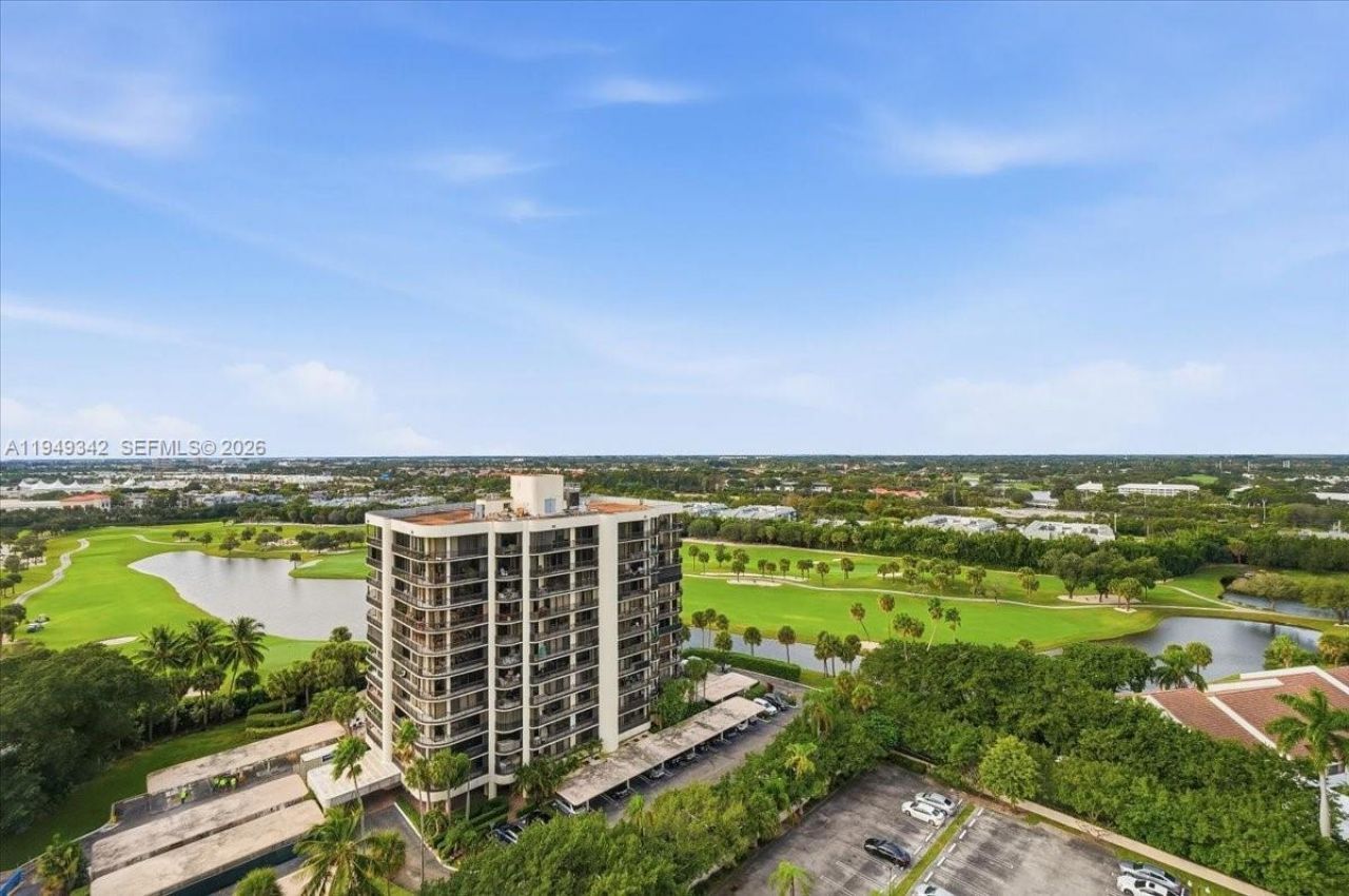 2425 Presidential Way , Unit 1706, West Palm Beach, FL 33401 Photo