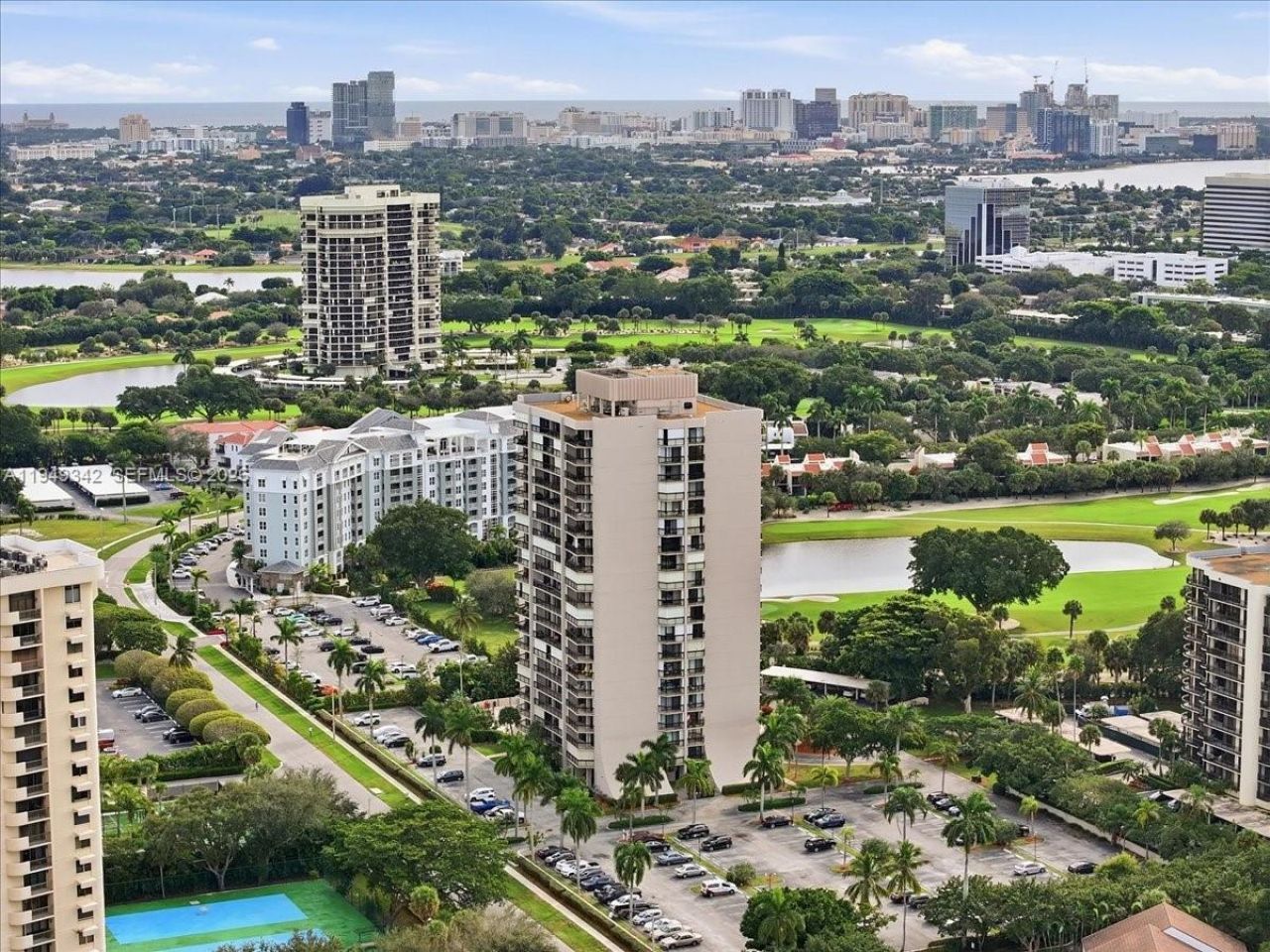 2425 Presidential Way , Unit 1706, West Palm Beach, FL 33401 Photo