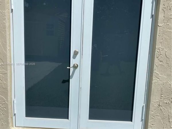 20440 SW 122nd Pl, Unit Side apt, Miami, FL 33177