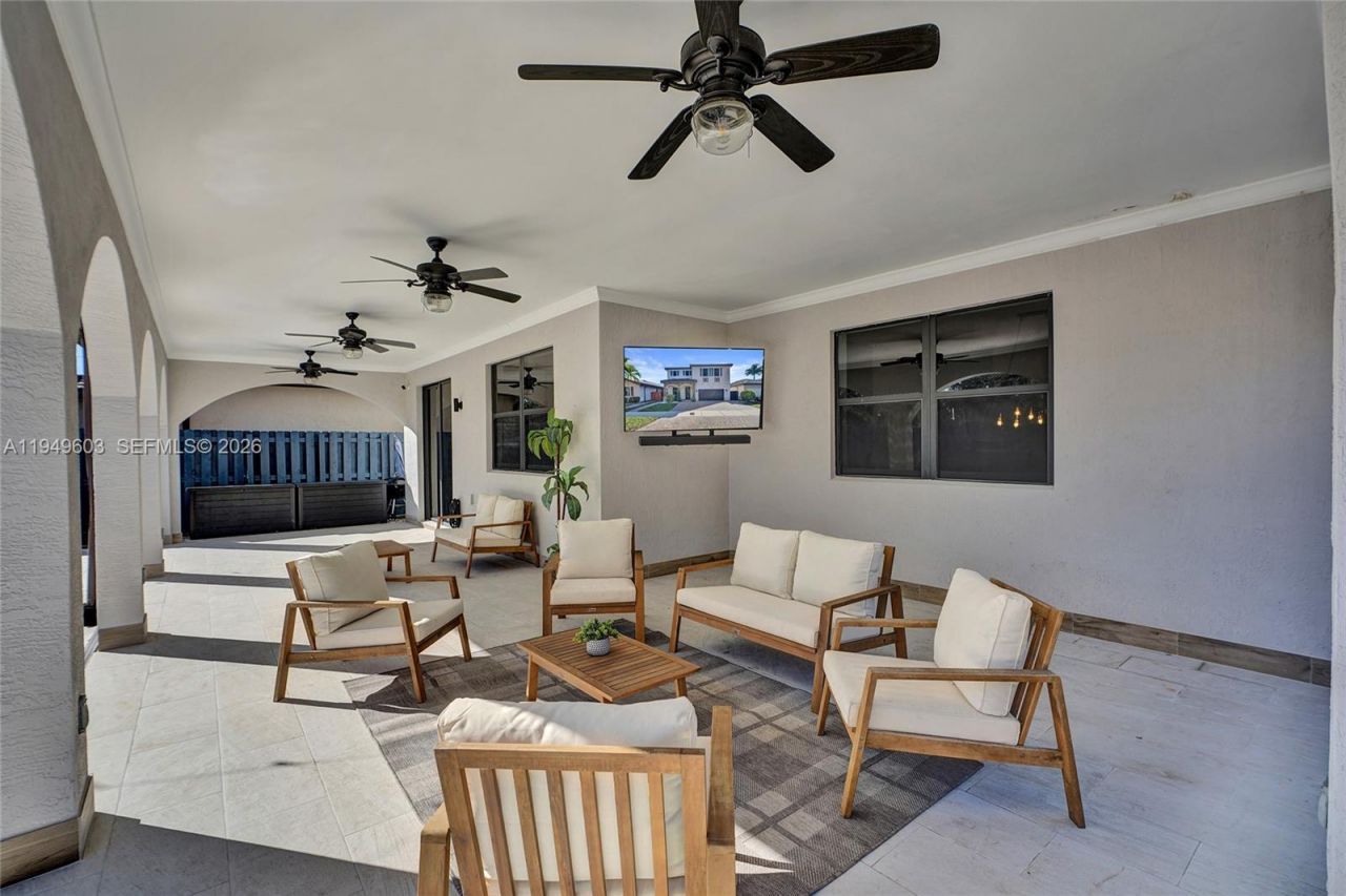 11581 SW 151st Pl, Miami, FL 33196 Photo