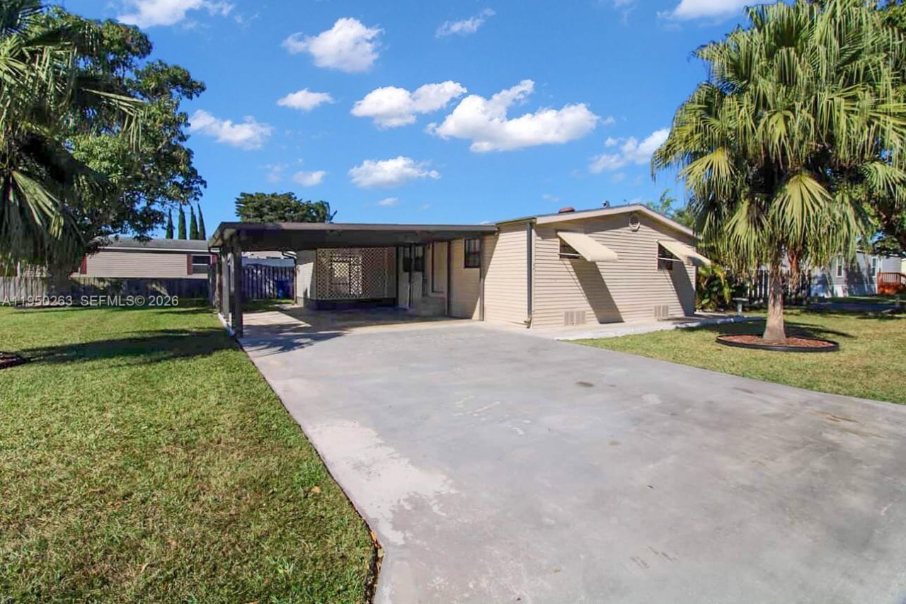 35250 SW 177th Ct Unit #44 , Homestead, FL 33034 Photo