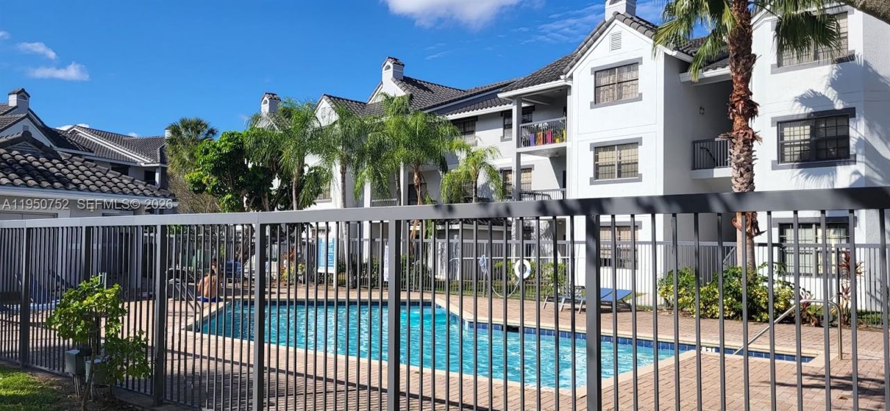 11295 W Atlantic Blvd, Unit 303, Coral Springs, FL 33071 Photo