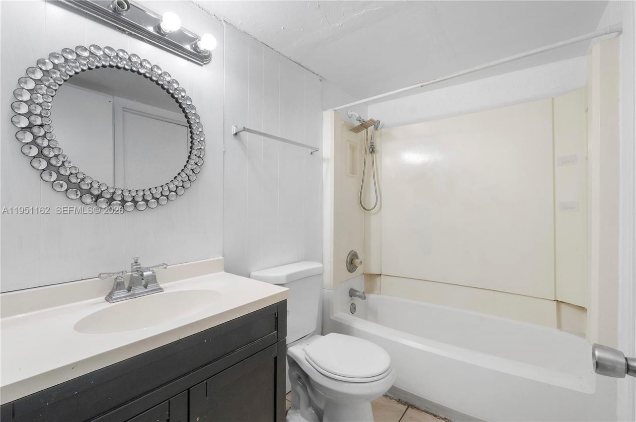 4221 NW 19th St, Unit 289, Lauderhill, FL 33313 Photo