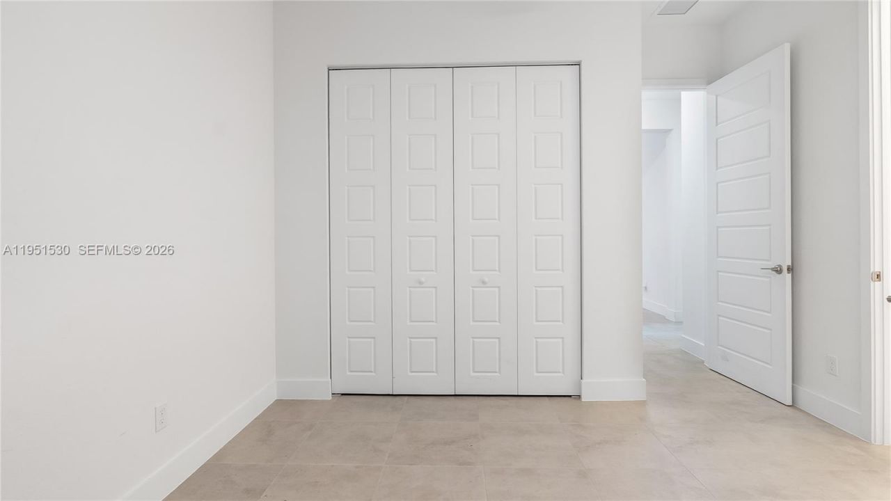 10530 S Lago Vista Cir, Parkland, FL 33076 Photo